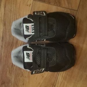 5C New Balance Sneakers
